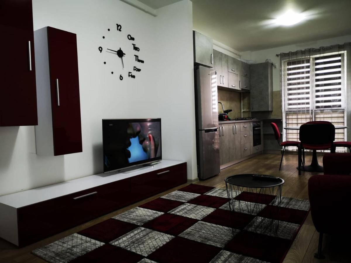 Ludi House Apartment Targu-Mures Bagian luar foto