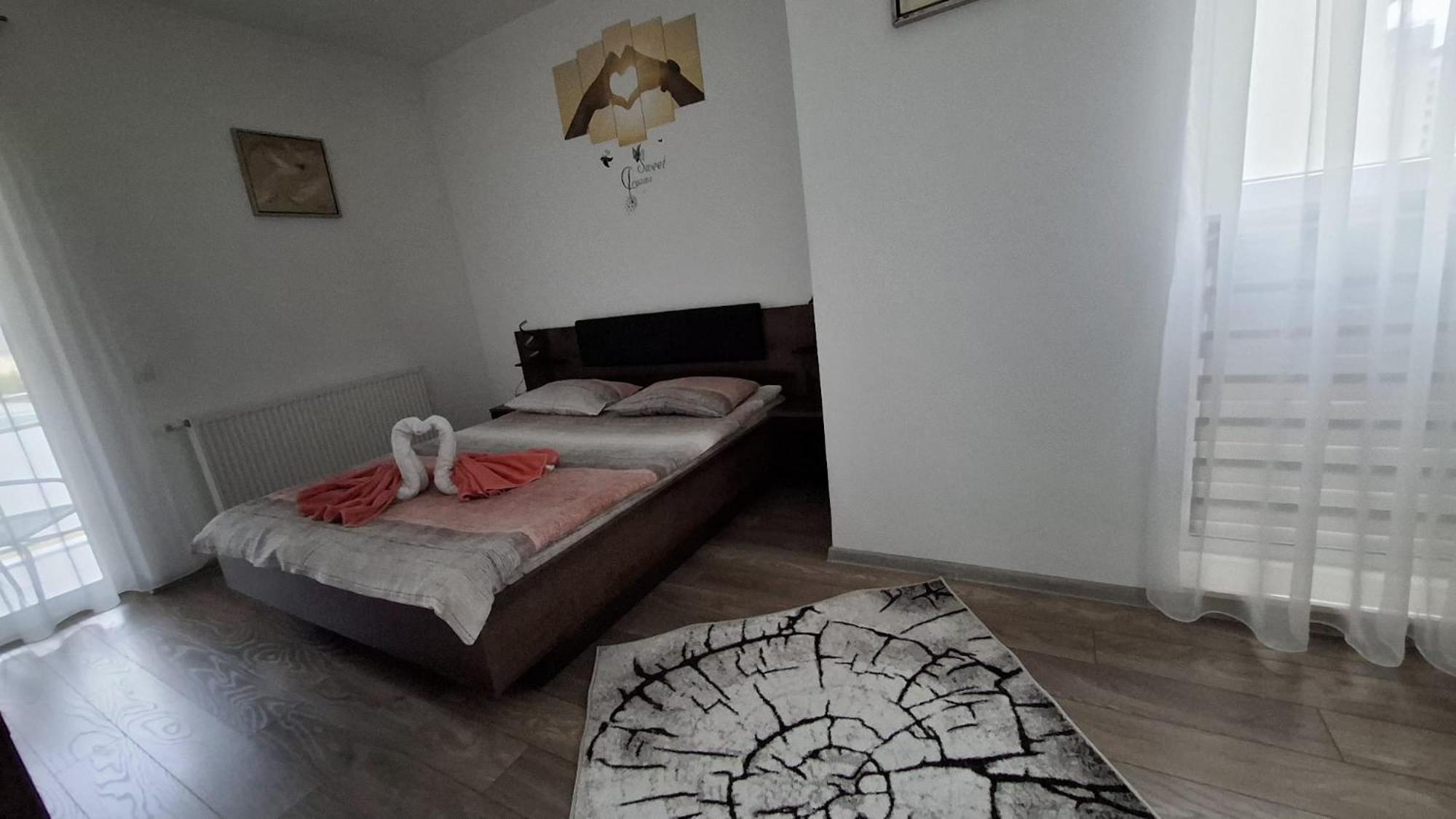 Ludi House Apartment Targu-Mures Bagian luar foto